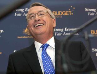 IMF praises Australian budget surplus plans