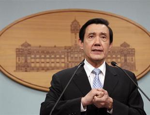 Taiwan president fined for Facebook campaigning