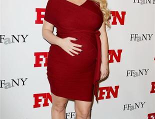 Simpson designs for moms-to-be