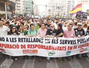 Spain in recession again as GDP falls