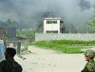 Afghanistan rocked by Taliban spring offensive