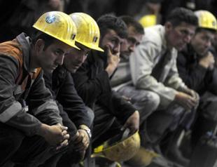 Turkeys jobless rate falls to 10.2%: official survey