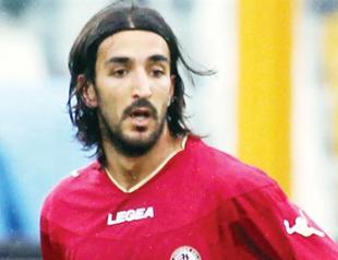 Livorno retires Morosini’s number 25