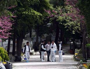 Explosives found at Istanbul gravesite