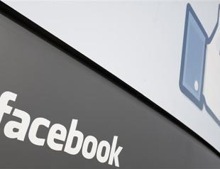 Facebook becomes observer at Web freedom group