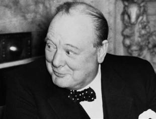 AP apologizes for firing reporter over WWII scoop