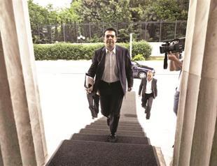 Greece coalition bargain hinge on radical left party