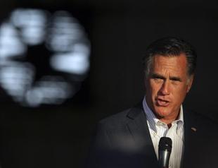 Santorum quits race, handing Romney Republican crow