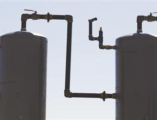 Deficit still marred by fuel prices