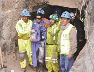 Peru miners rescued after 7 days
