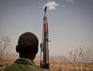 Sudanese warplanes bomb South, clashes rage: Souths army
