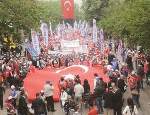 May Day protests bring all walks of life together in Turkey