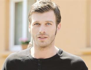 Not enough time for my friends, says Tatlıtuğ