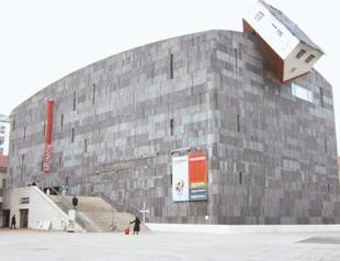 Last call for entries to the Henkel Art Award