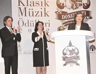 Donizetti awards delivered