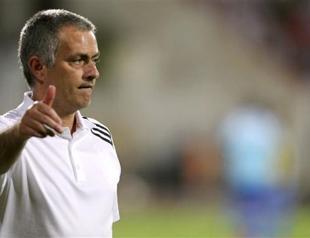 Mourinho agrees to 2-year extension with Madrid