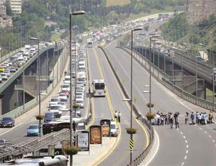 Bridge chaos in Istanbul