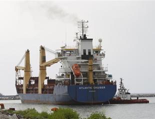 Turkey searching German ship with suspected arms for Syria