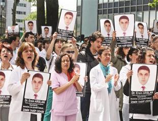 Attacks against medics ongoing across Turkey