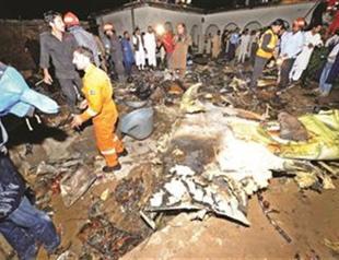 Pakistan promises full probe into airliner crash
