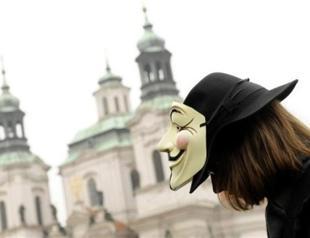 Tens of thousands rally against Czech government