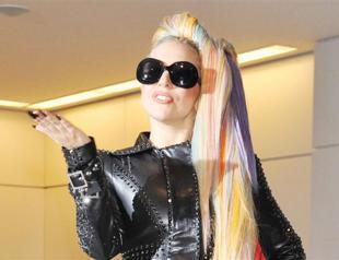 Indonesian Islamists threaten Gaga show