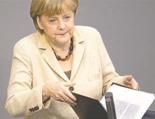 Merkel stresses need for austerity in EU