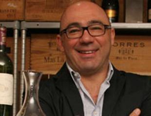 Wine tasting with Turkish degustator