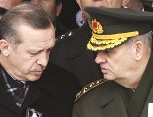 Arrested top general asks for testimony of President, PM