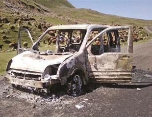 PKK kidnaps 10 near border