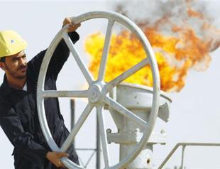 Iraq set for oil auction amid autonomy drive
