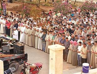 Joining Western powers, Turkey cuts Syria ties