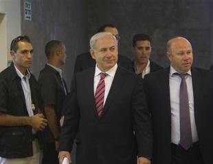 Israel PM considers early election
