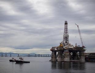 Oil lower on concerns over US and eurozone