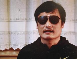 EU urges restraint in case of escaped China dissident