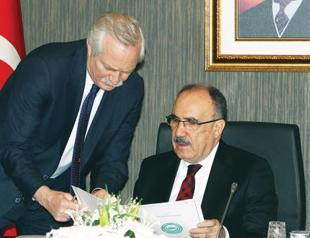 Turkeys home security chief leaves office