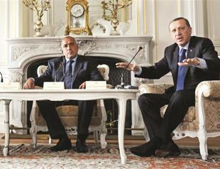 Turkish PM links Uludere raid row to elections in US