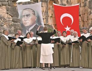 Ancient city of Myra hosts Swedish choir