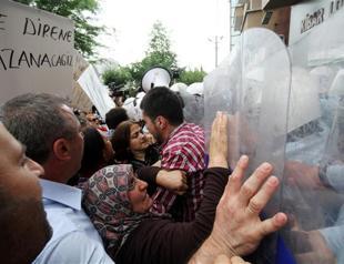 Elders join in to protest construction of a waste storage facility