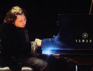 Famous Turkish pianist faces jail term for anti-religious Tweets