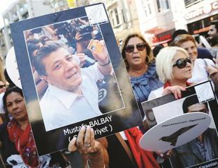 Ruling party kills plans to free jailed deputies