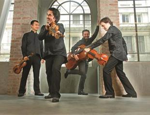 Istanbul Poetry fest begins with concert