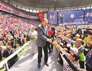 Raid row gets rough as PM slams ‘necrophile’ policies