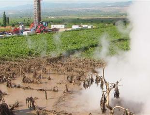 Residents of Turkish town trapped by gushing hot water