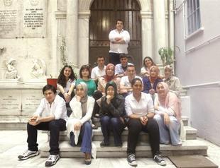 Turkish students fraternize with minority pals