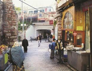 Sounds of cymbals and jazz to rise from historic Samatya