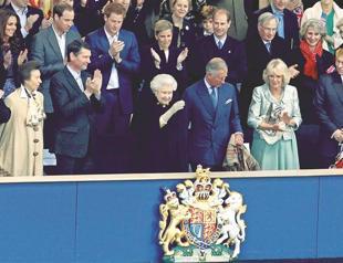 Stars rock palace for Britain’s jubilee concert