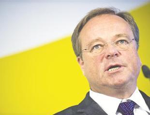 Probe opens into German flying carpet