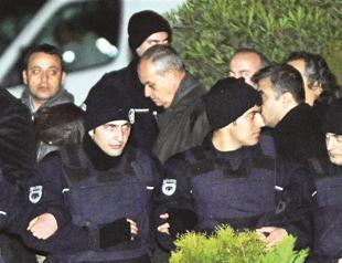 Arrested commanders condemn jail conditions