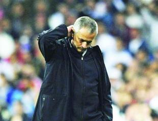 Mourinho blames bad luck, looking at future in Madrid